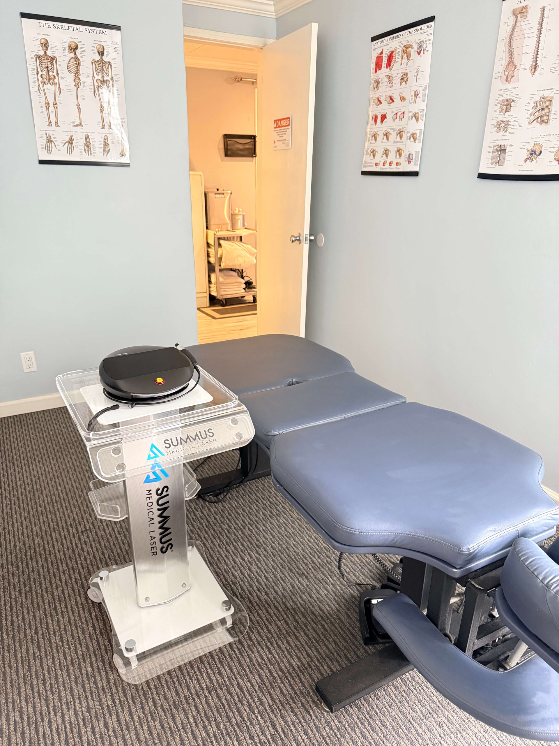 Class IV Laser Therapy North Hollywood, CA 